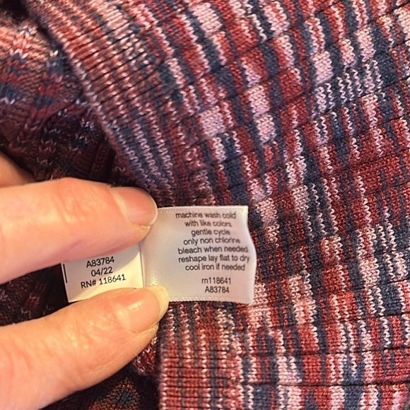 Lane Bryant Lightweight Purple and Red Knit Dress with Peekaboo at Chest - Picture 8 of 8